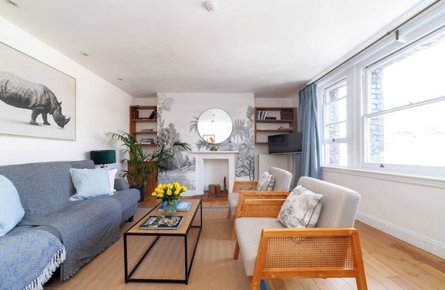 Cool Pad in Vibrant Mayfair nr Green Pk & Hyde Pk