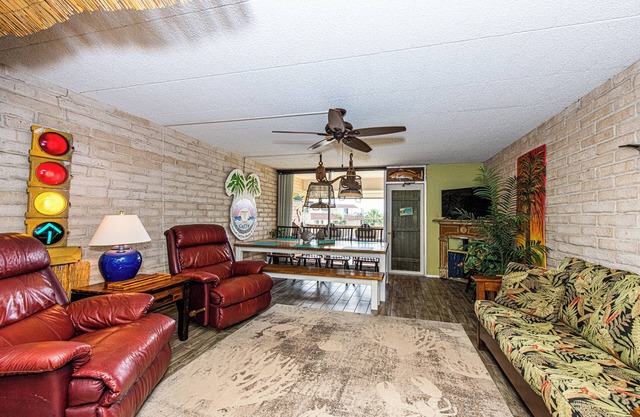 Coral Cay #202 | 2 Bed, 1.5 Bath