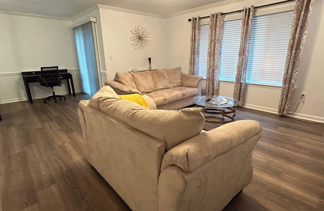 Corporate Apartments Near Uptown Charlotte