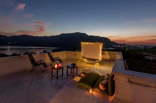 CosmicStays Afita Mohari- An Eco-friendly Lake Retreat at Tamhini