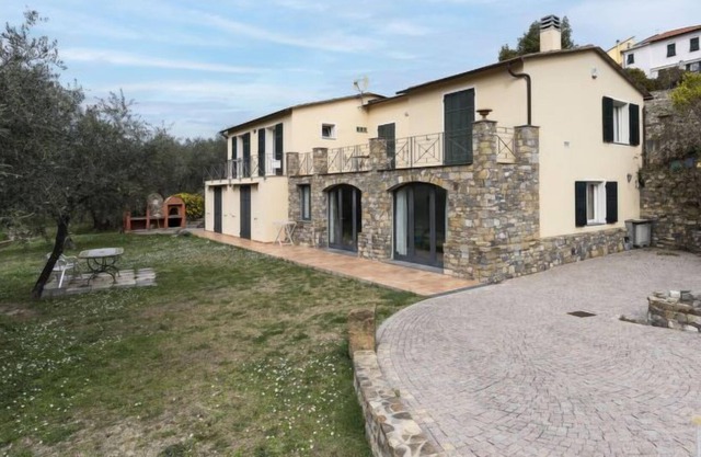 Costadoro by Interhome