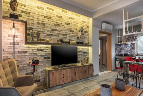 Cosy 1st floor apartment at Koum Kapi Beach