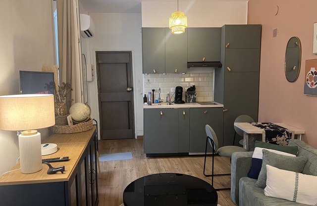 Cosy, air-conditioned studio in the heart of Nice