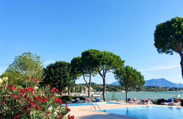 Cosy apartment in villa for 4 people with pool, WIFI, A/C, TV and terrace