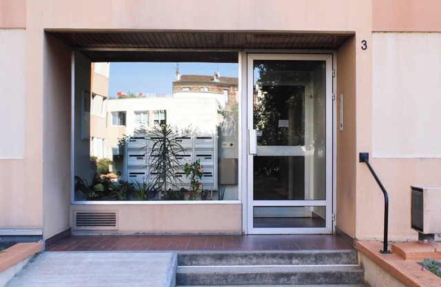 Cosy apartment just outside Paris