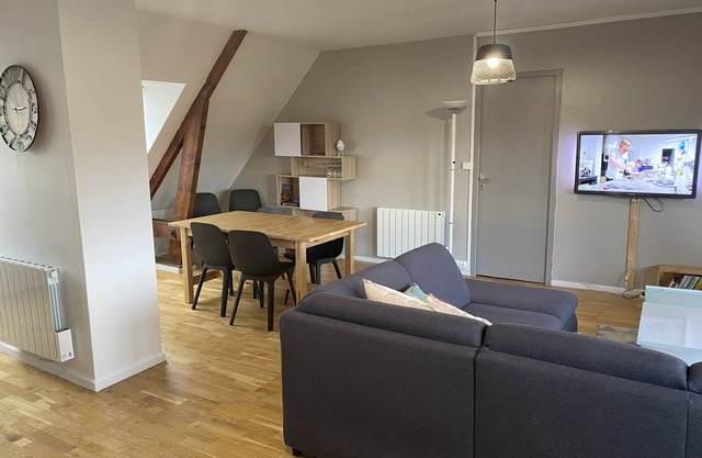 Cosy apartment 200m from the beach