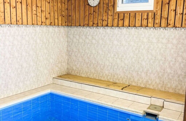 Cosy apartment for 2 people with WIFI, pool, TV, balcony and panoramic view