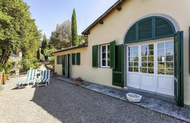 Cosy apartment for 2 people with pool, A/C, WIFI, TV and panoramic view