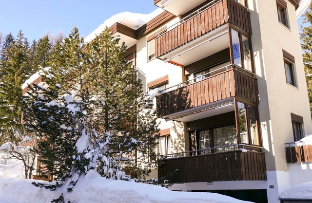 Cosy apartment for 4 people with WIFI, TV, terrace, panoramic view and parking