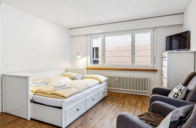 Cosy apartment for 6 guests with WIFI, TV and terrace