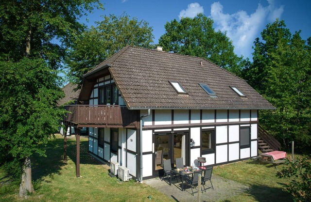 Cosy apartment in villa for 2 guests with WIFI, TV, terrace and pets allowed