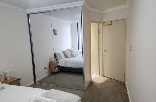 Cosy Apartment in Sydney (Lidcombe) - 2Beds, 2 Baths and Parking