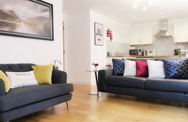 Cosy Apt, Central Location