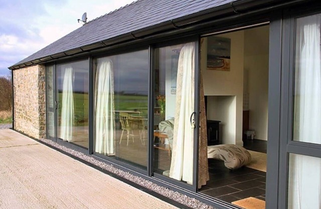 Cosy barn with beautiful views, Vale of Glamorgan