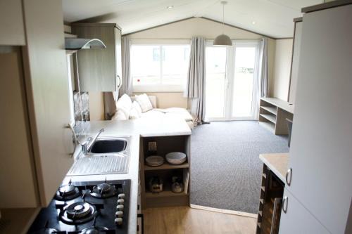 Cosy cabin for 6 in Great Billing