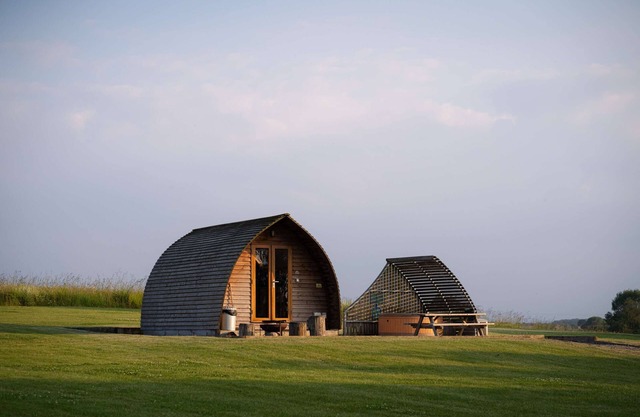 Cosy Cabin with Hot Tub in North Yorkshire