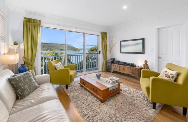 Cosy Cottage Above the Hawkesbury w/Jetty