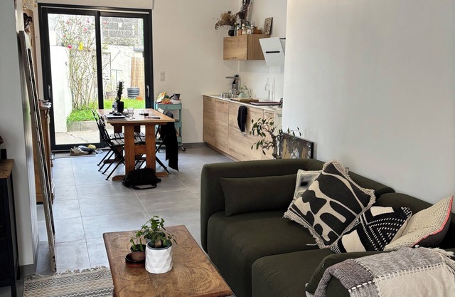 Cosy room in shared residence