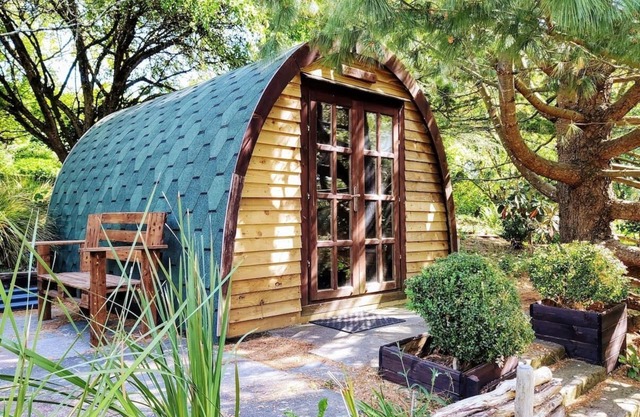 Cosy Glamping at The Greenhouse Spa Retreat