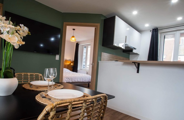 Cosy, modern apartment