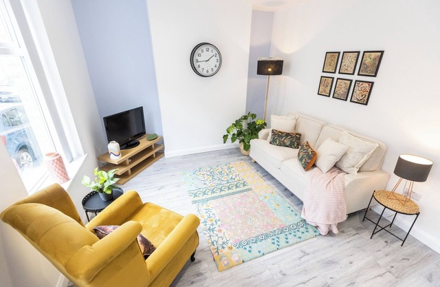 Cosy & Modern Home by Hebden Canal, Sleeps 6