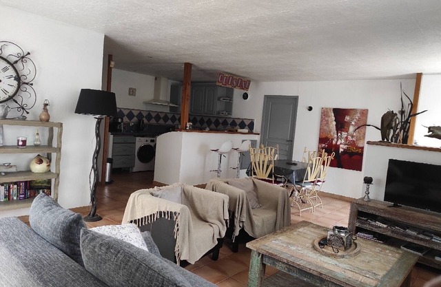 Cosy rental at the foot of the Alpilles