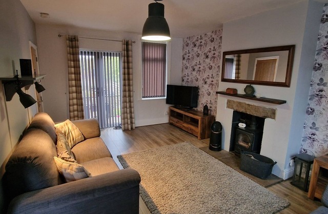 Cosy, spacious and comfortable family home in Huddersfield.