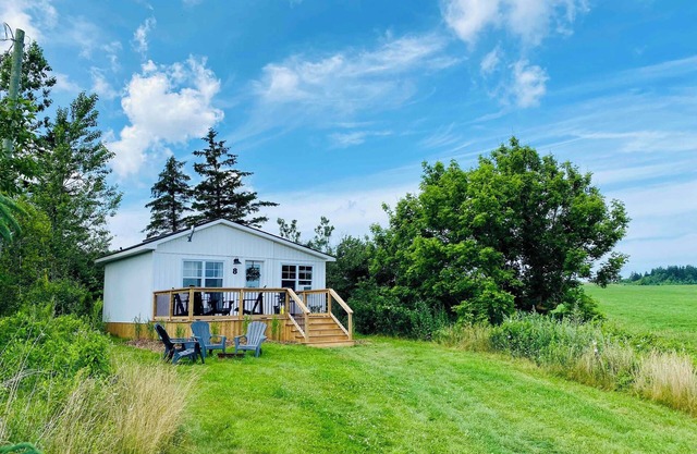 Cottage #8 - 2 bedroom cottage - family & pet friendly!