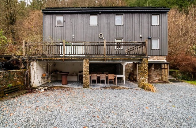 Cottage in Ardennes near Semois River