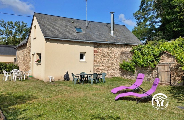 Cottage in Alexain near the lock, pets allowed, parking, max 6 ppl