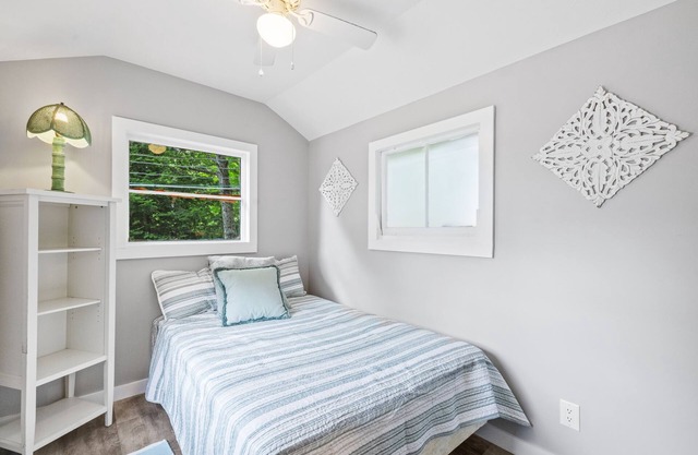 Cottage in Alton Bay – Sleeps 4, Pool, Trails & More!