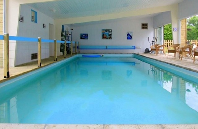 Cottage Les Songes 10 people with indoor heated pool
