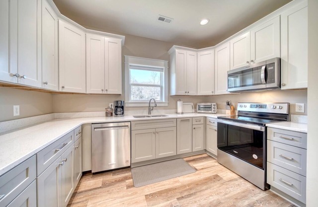 Cottage on Crane Creek