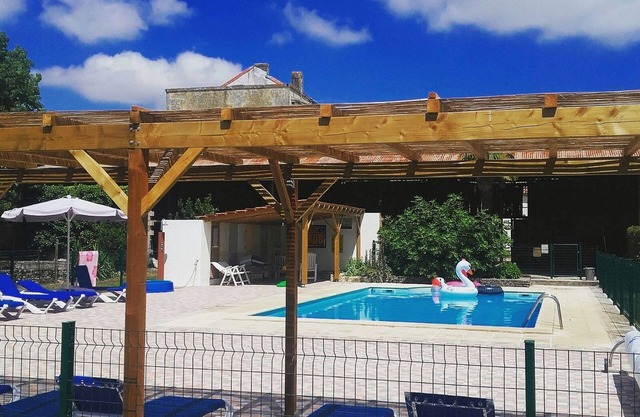 Cottage (sleeps 5) at Domaine de Chantageasse, a 17th century estate with pool