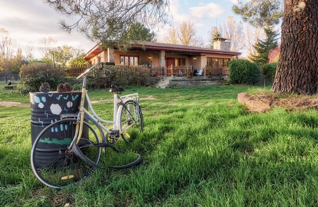 Country House 'Arroyo Del Valle' with Terrace and Private Garden