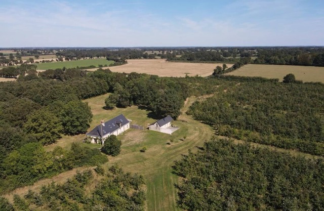 COUNTRY HOUSE - 25min FROM ANGERS
