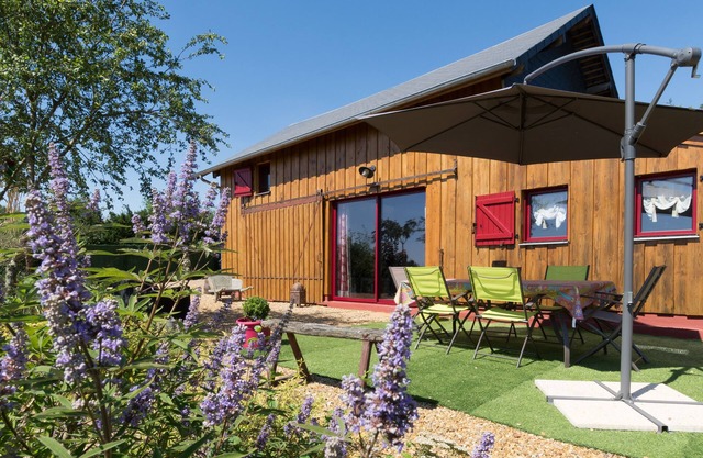 COUNTRY HOUSE - COUNTRY HOUSE - BLOW OF HEART INSURED !