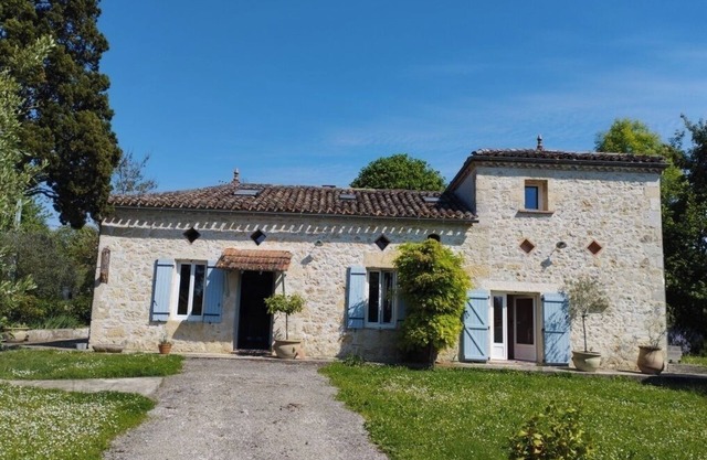 Country house on the outskirts of the village