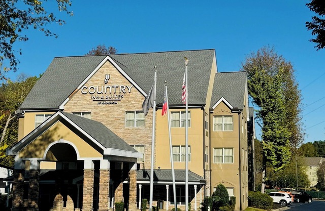 Country Inn & Suites by Radisson, Lawrenceville, GA