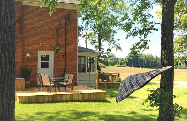 Country Retreat in Ancaster - 5 minutes to Hamilton Airport