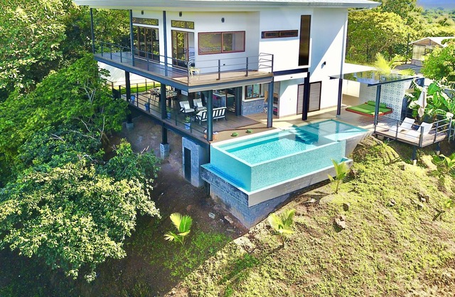 Countryside Villa with Bay View and Private Infinity Pool