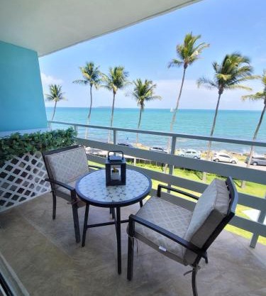 Couples Oceanview Getaway