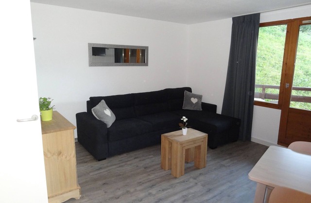 Courchevel La Tania : 2 rooms 36m², covered parking, WIFI - skis at your feet