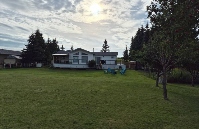 Course Side Acreage Get Away, Apple Trees, Wildlife, Lake Views, Fire pit