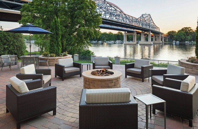 Courtyard by Marriott La Crosse