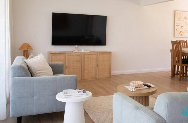 Cove on Caves - Minutes from the Beach