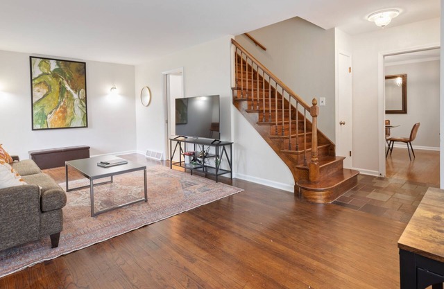 Coveted Location:Downtown Lake Forest 3/2.5 Duplex