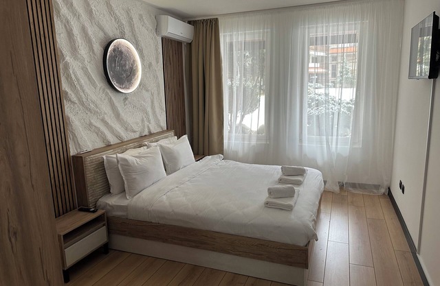 Cozy 1-bedroom apartment in gorgeous Bansko, WiFi, Gondola ski in/out