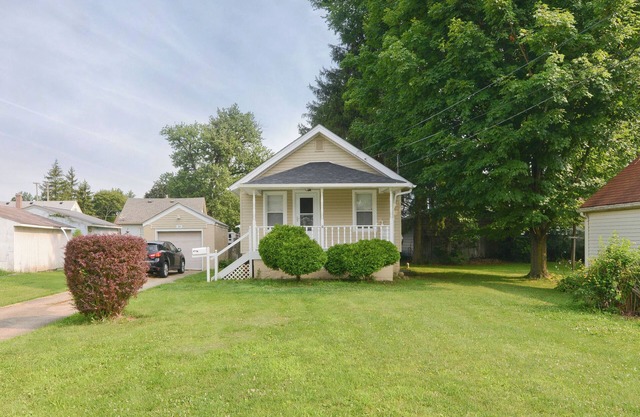 Cozy 1 Bedroom House In Boardman