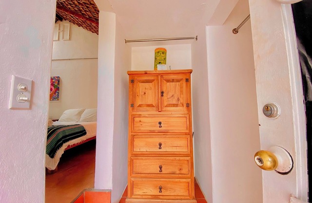 COZY 1BR/POOL ACCESS/PET-FRIENDLY COASTAL STAY